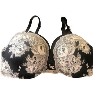 Victoria’s Secret VS Dream Angels Push-Up Pigeonnant Bra 34DD Black/Ivory Lace